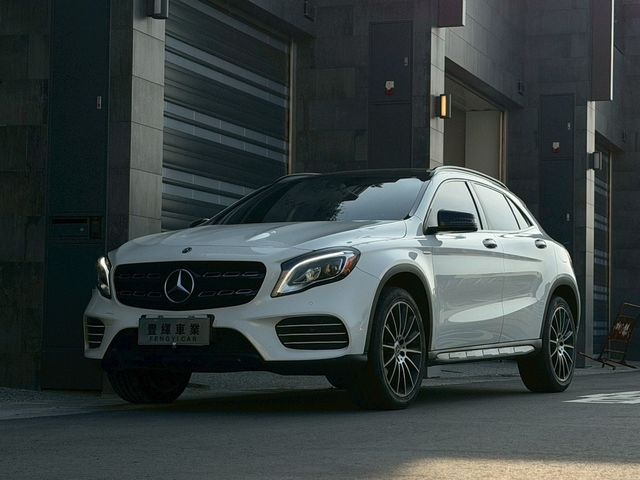 M-BENZ賓士 GLA250  第1張相片