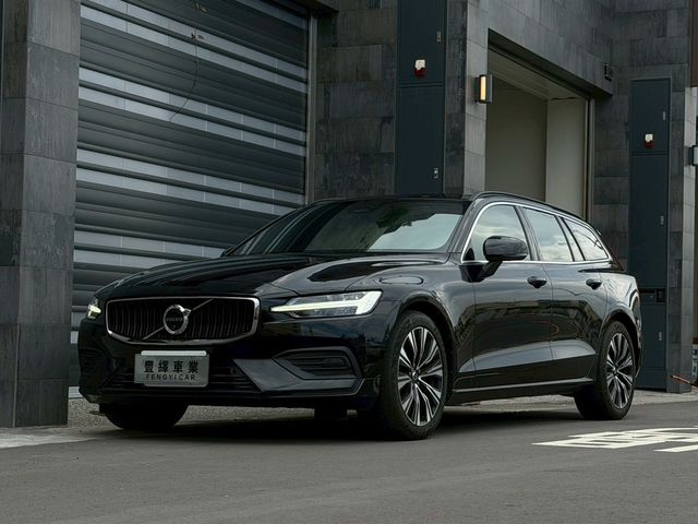VOLVO富豪 V60  第1張相片