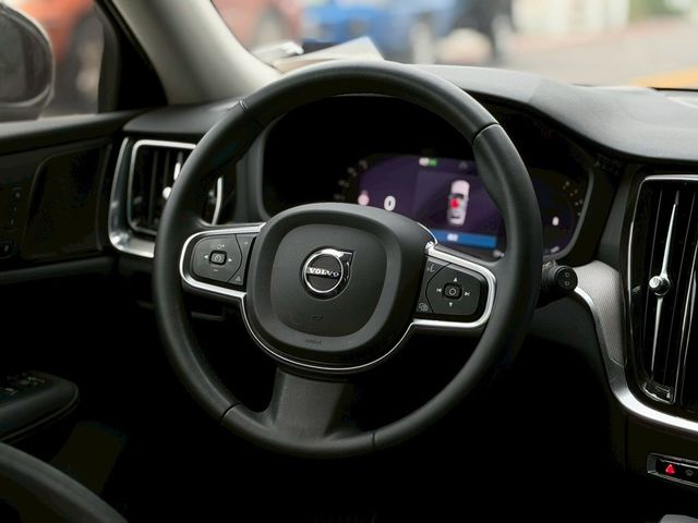 VOLVO富豪 V60  第5張相片