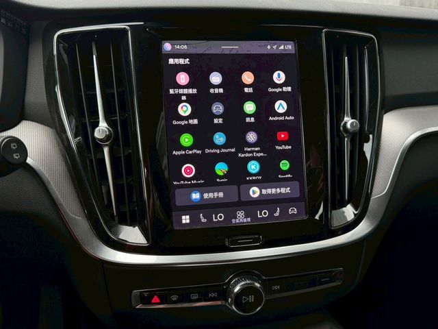 VOLVO富豪 V60  第10張相片