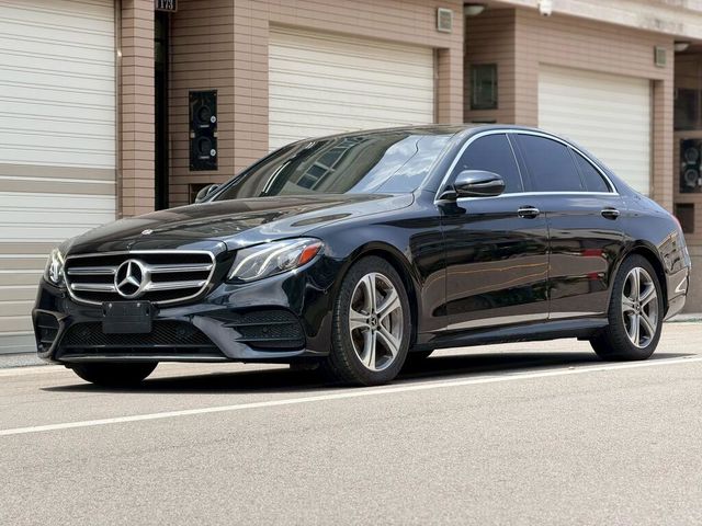M-BENZ賓士 E300  第1張相片
