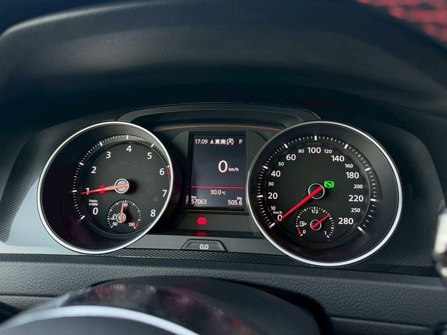 VOLKSWAGEN福斯 GOLF GTI  第7張相片