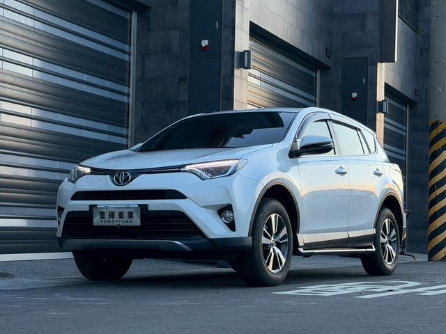 TOYOTA豐田 RAV4  第1張相片