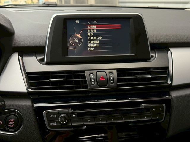 BMW寶馬 218D  第10張相片