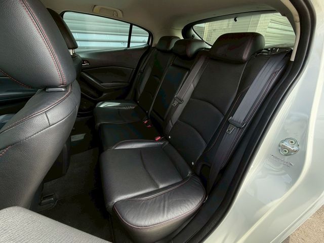 MAZDA馬自達 MAZDA 3  第5張相片