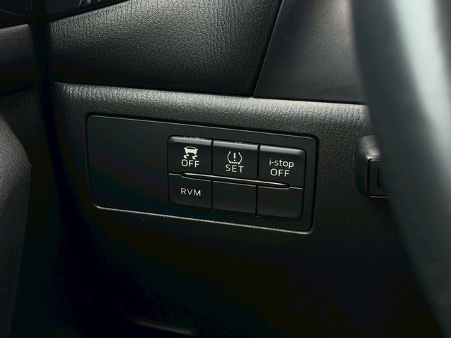 MAZDA馬自達 MAZDA 3  第7張相片