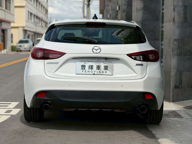 MAZDA馬自達 MAZDA 3  第15張相片
