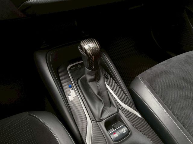 TOYOTA豐田 AURIS  第14張相片