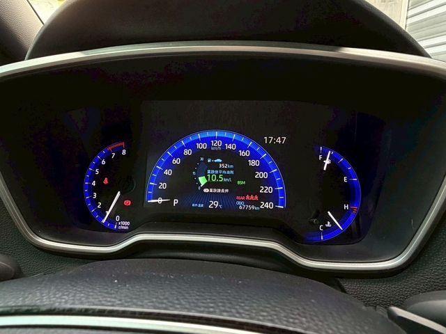 TOYOTA豐田 COROLLA SPORT  第7張相片
