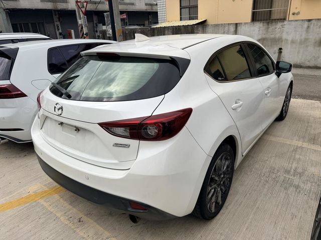 MAZDA馬自達 MAZDA 3  第4張相片