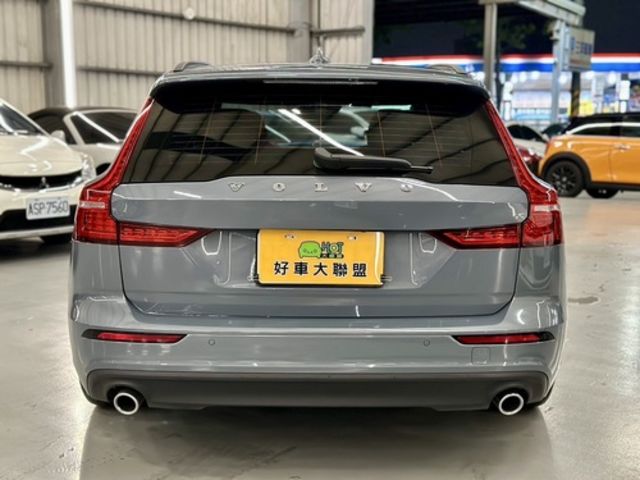 VOLVO富豪 V60  第4張相片