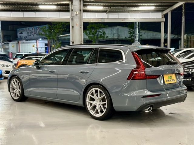 VOLVO富豪 V60  第6張相片
