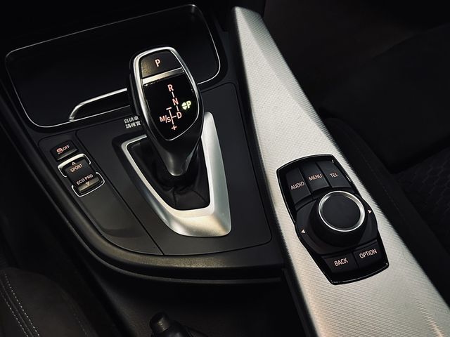 BMW寶馬 420I COUPE  第12張相片