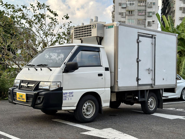 MITSUBISHI三菱 DELICA  第1張相片