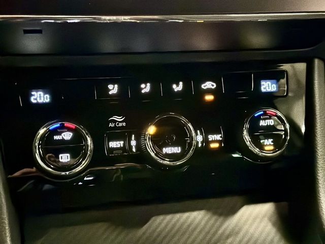 SKODA司科達 SUPERB COMBI  第12張相片