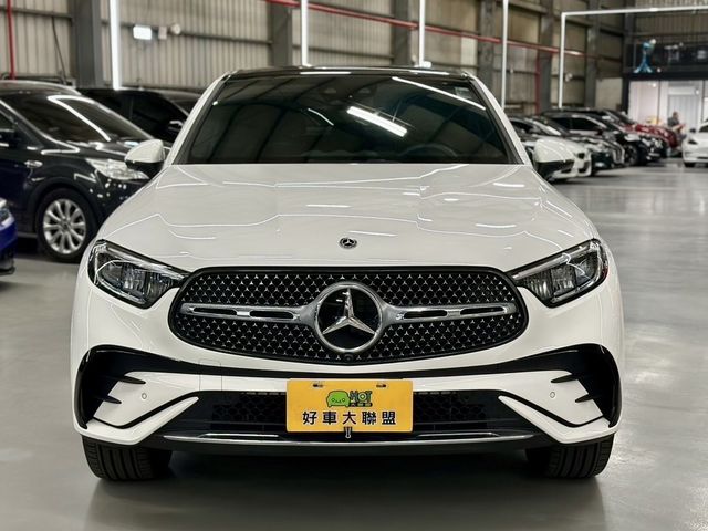 M-BENZ賓士 GLC300  第3張相片