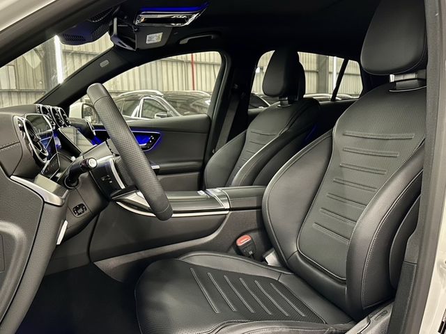 M-BENZ賓士 GLC300  第7張相片