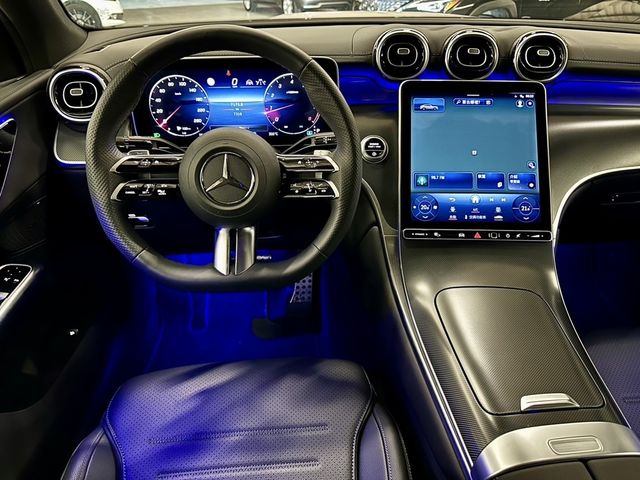 M-BENZ賓士 GLC300  第9張相片