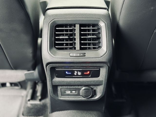 VOLKSWAGEN福斯 TIGUAN  第15張相片