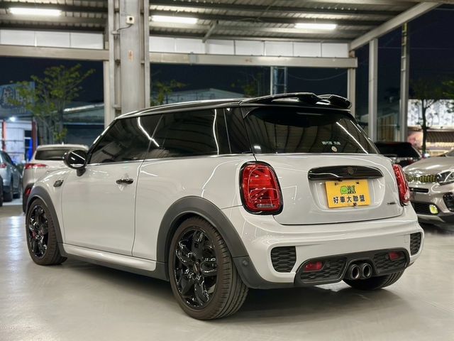 MINI迷你 MINI 5-DOOR  第6張相片