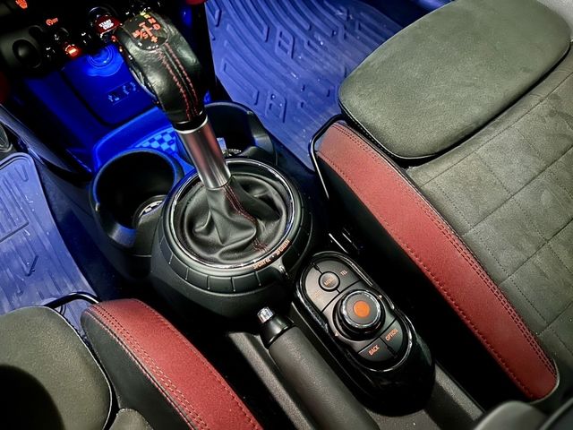 MINI迷你 MINI 5-DOOR  第14張相片