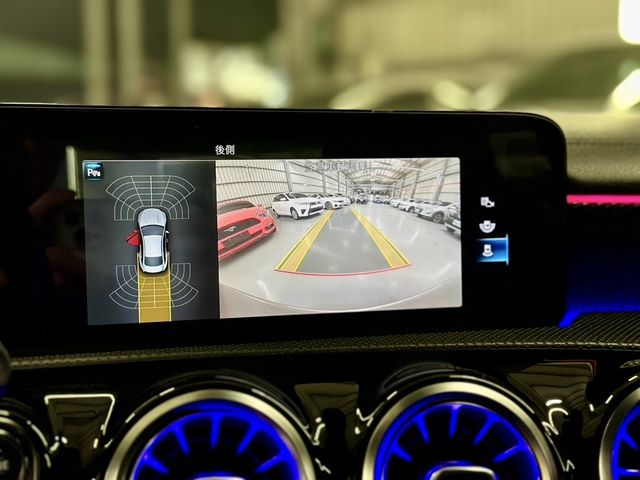 M-BENZ賓士 CLA200  第11張相片