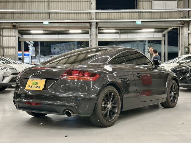 AUDI奧迪 TT COUPE  第5張相片