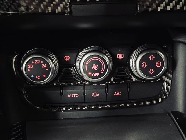 AUDI奧迪 TT COUPE  第12張相片