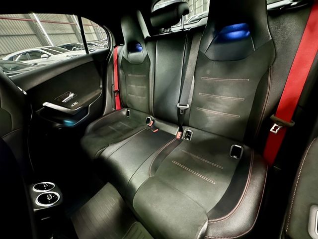 M-BENZ賓士 A35 AMG  第8張相片