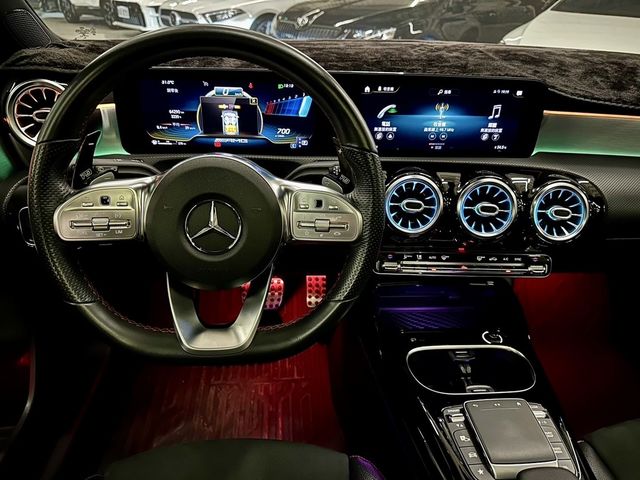 M-BENZ賓士 A35 AMG  第9張相片