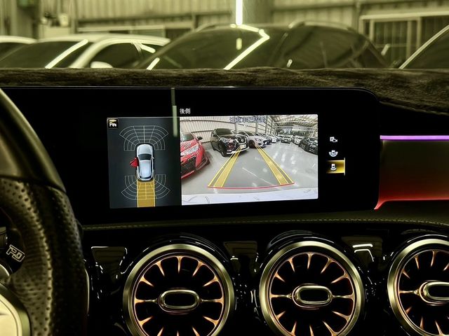 M-BENZ賓士 A35 AMG  第11張相片