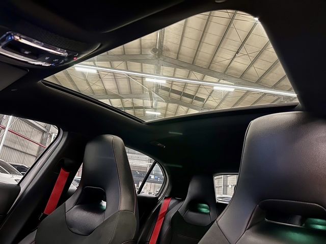 M-BENZ賓士 A35 AMG  第15張相片