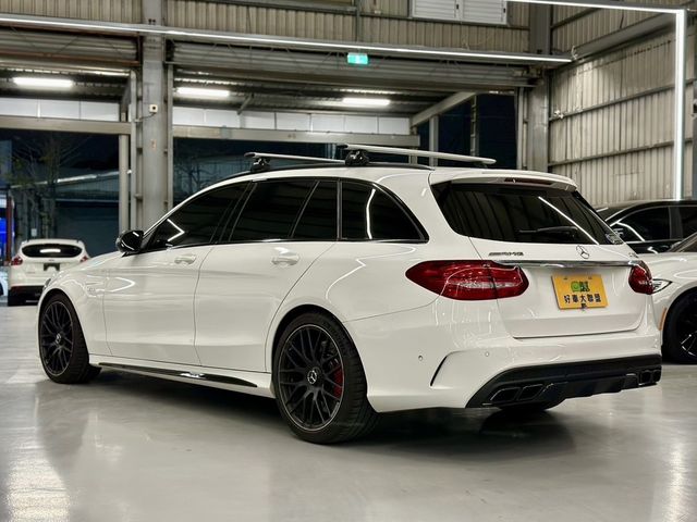 M-BENZ賓士 C63 S AMG  第6張相片