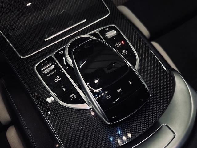 M-BENZ賓士 C63 S AMG  第13張相片
