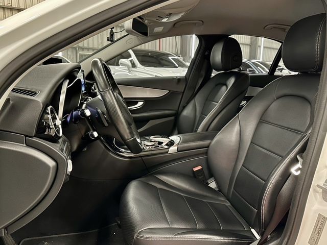 M-BENZ賓士 C180  第7張相片