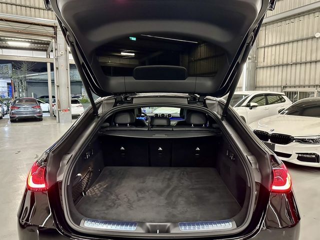 M-BENZ賓士 GLC300 AMG COUPE  第19張相片