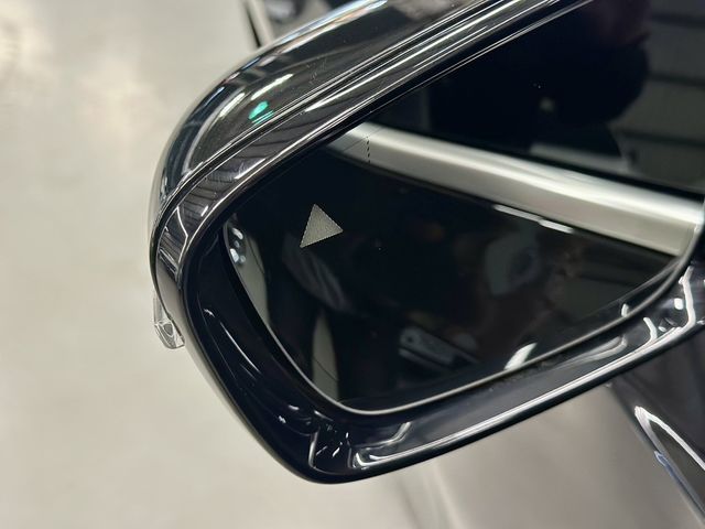 BMW寶馬 320I M SPORT  第16張相片