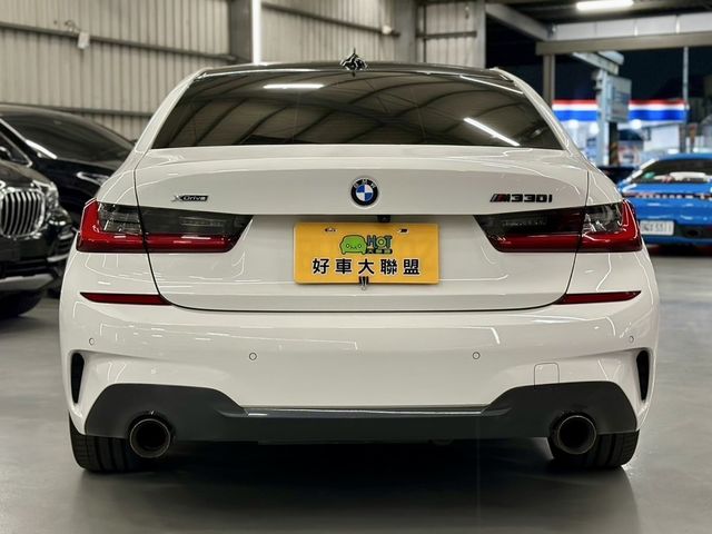 BMW寶馬 330I M SPORT  第4張相片