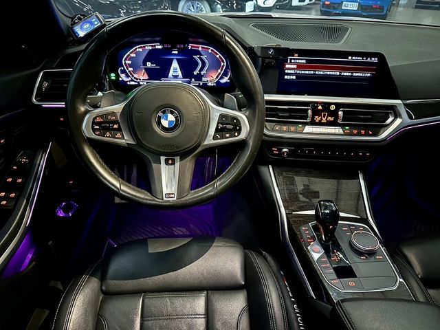 BMW寶馬 330I M SPORT  第9張相片