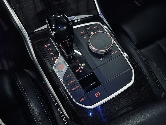 BMW寶馬 330I M SPORT  第13張相片
