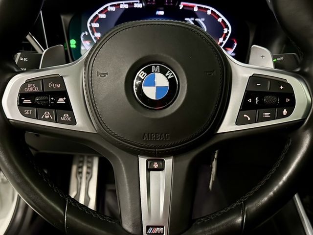 BMW寶馬 330I M SPORT  第14張相片