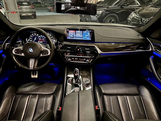 BMW寶馬 530I  第10張相片