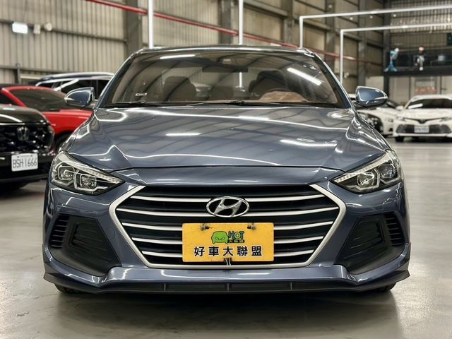 HYUNDAI現代 ELANTRA  第5張相片