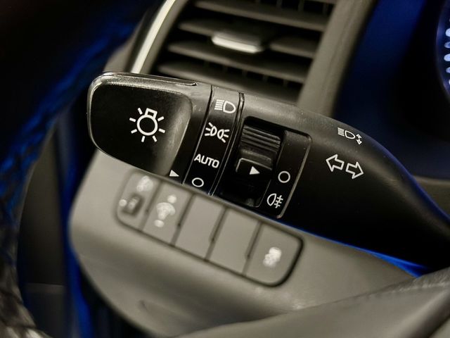 HYUNDAI現代 ELANTRA  第31張相片