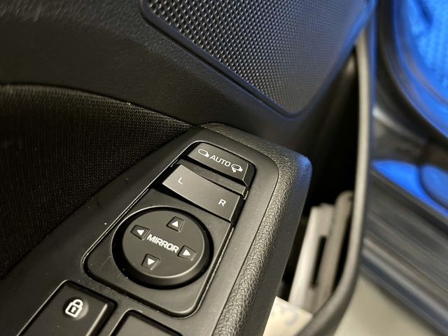 HYUNDAI現代 ELANTRA  第33張相片