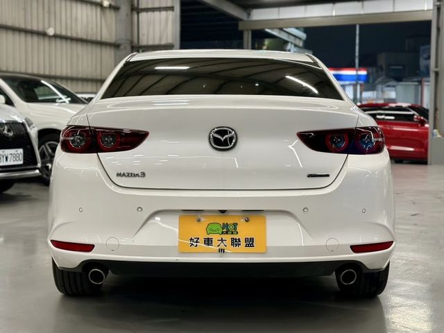 MAZDA馬自達 MAZDA 3  第7張相片
