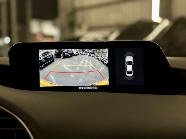 MAZDA馬自達 MAZDA 3  第21張相片