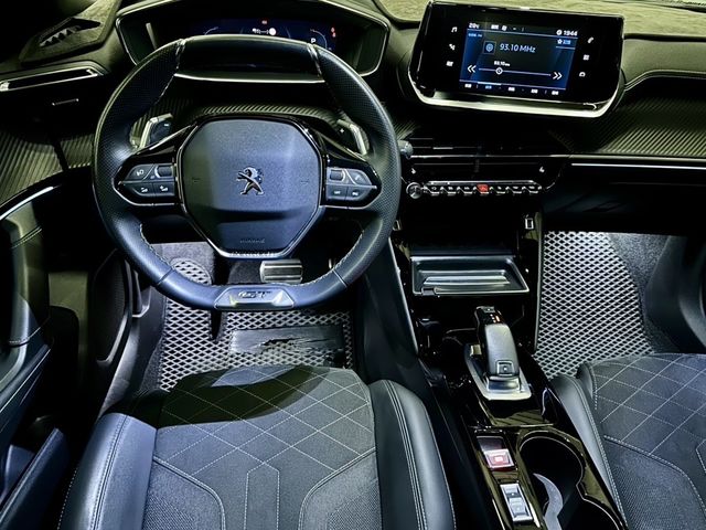 PEUGEOT寶獅 2008  第17張相片