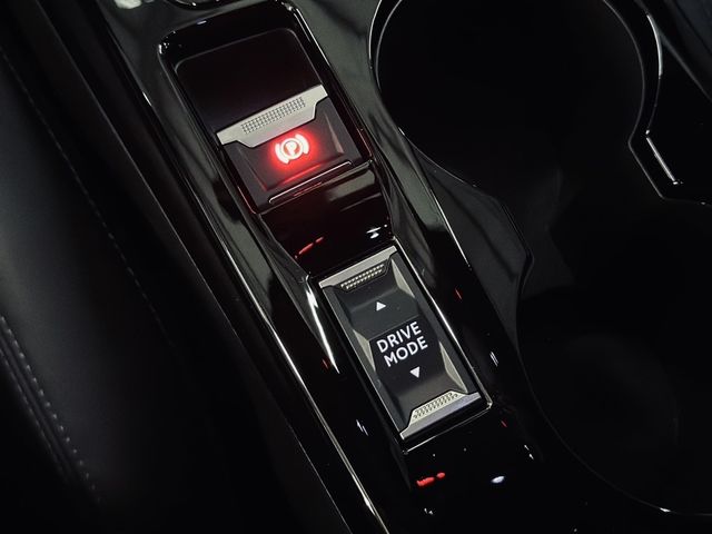 PEUGEOT寶獅 2008  第25張相片