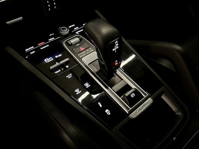 PORSCHE保時捷 CAYENNE  第23張相片